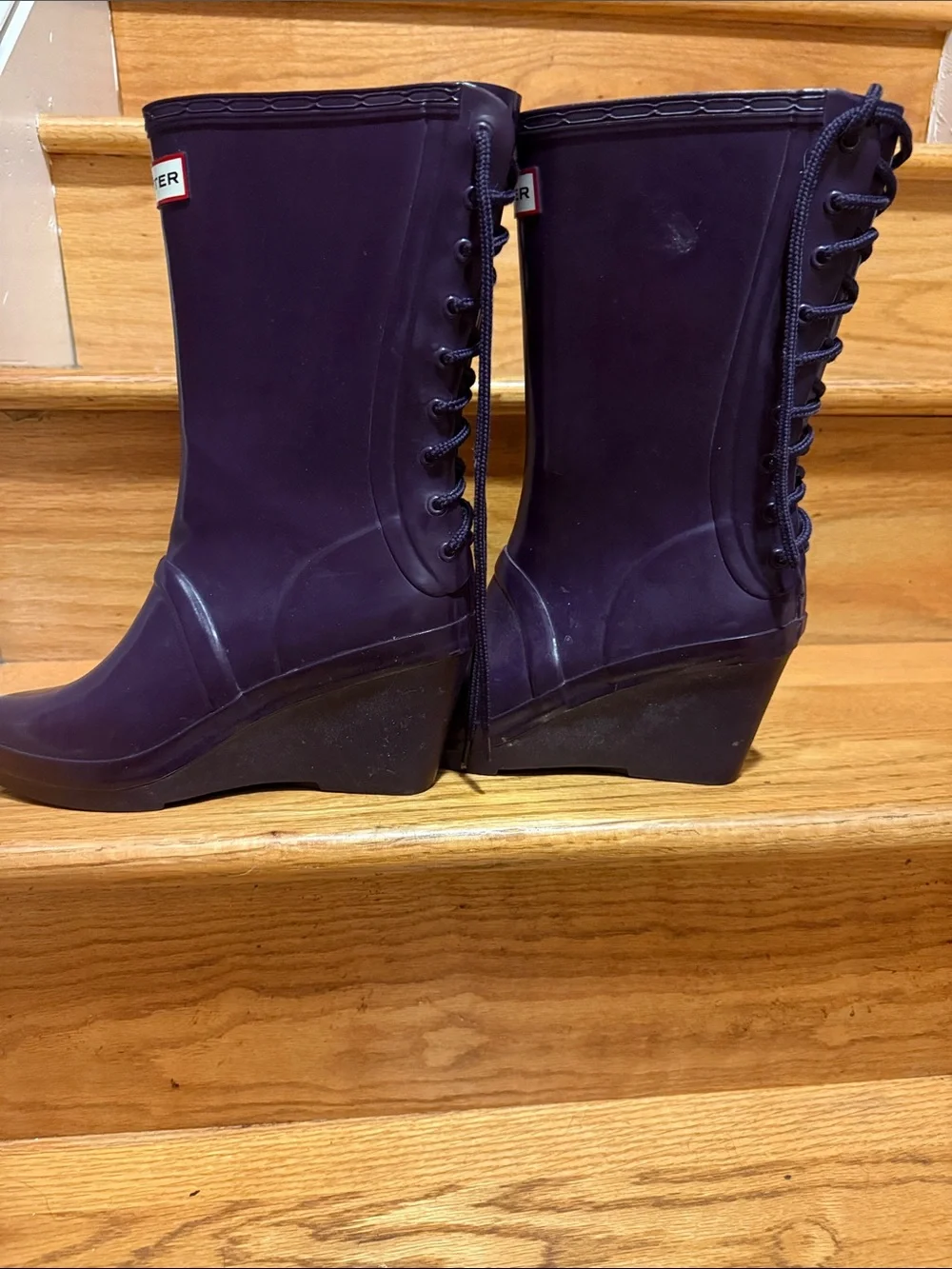 Hunter Purple Gloss Lace-Back Rain Boots